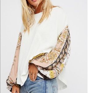 📌SOLD📌Free People thermal top